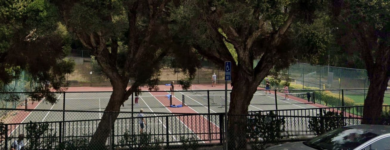 Linda Beach Pickleball Courts