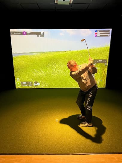 Chip + Birdie's - Indoor Virtual Golf Club