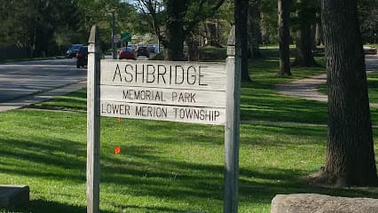 Ashbridge Park Tennis Courts