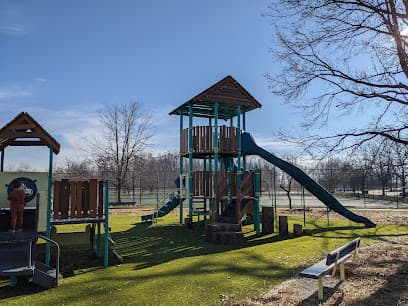 Schoolhouse Park