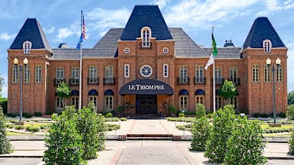 Le Triomphe Golf & Country Club