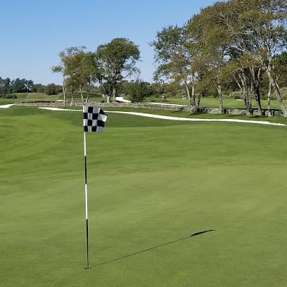 Newport National Golf Club