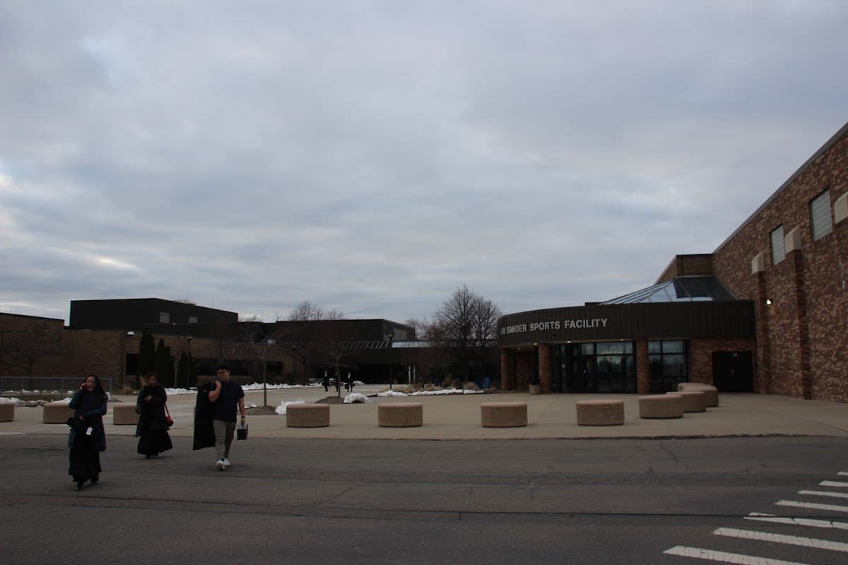 Warren Woods Tower High School
